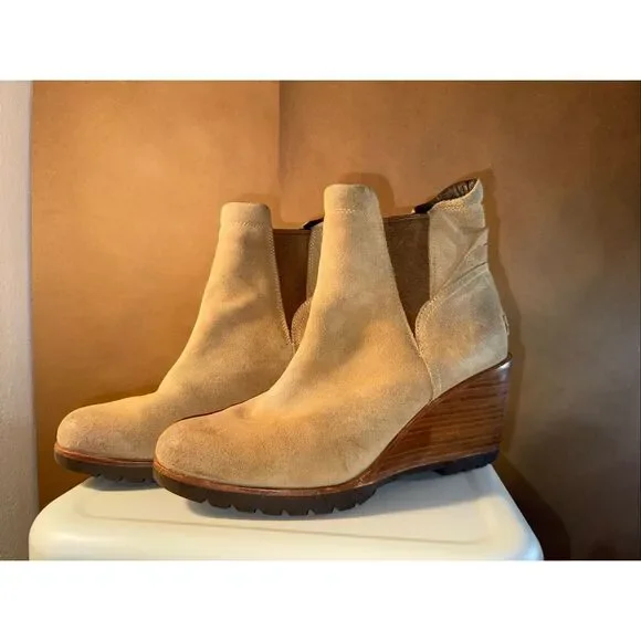 Sorel Wedge Booties - Picture 3 of 8